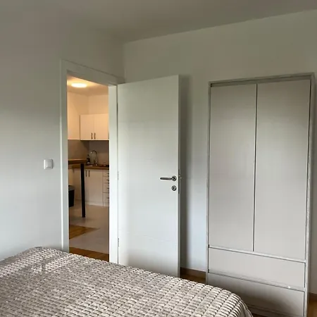 Apartman Atlas1 *
